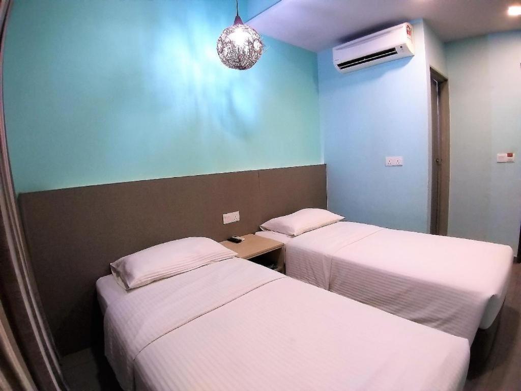 Hotel Nur Termerloh Plt Temerloh Exterior foto